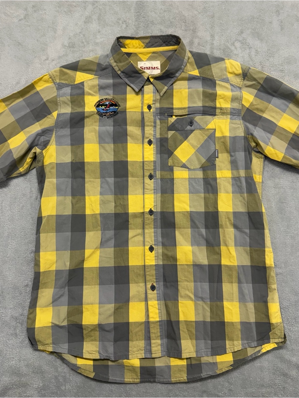 Simms Shirt Mens XL Tencel Cotton Fishing Pockets Short Sleeve Plaid Logo